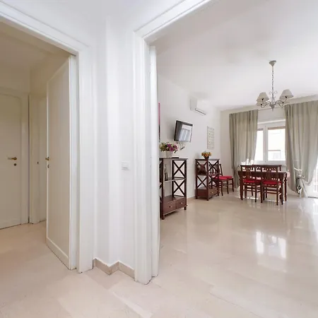 Apartment Vatican Francy's House - San Pietro