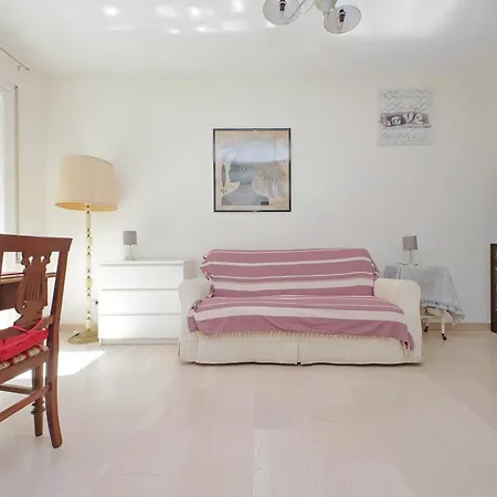 Vatican Francy's House - San Pietro Apartment